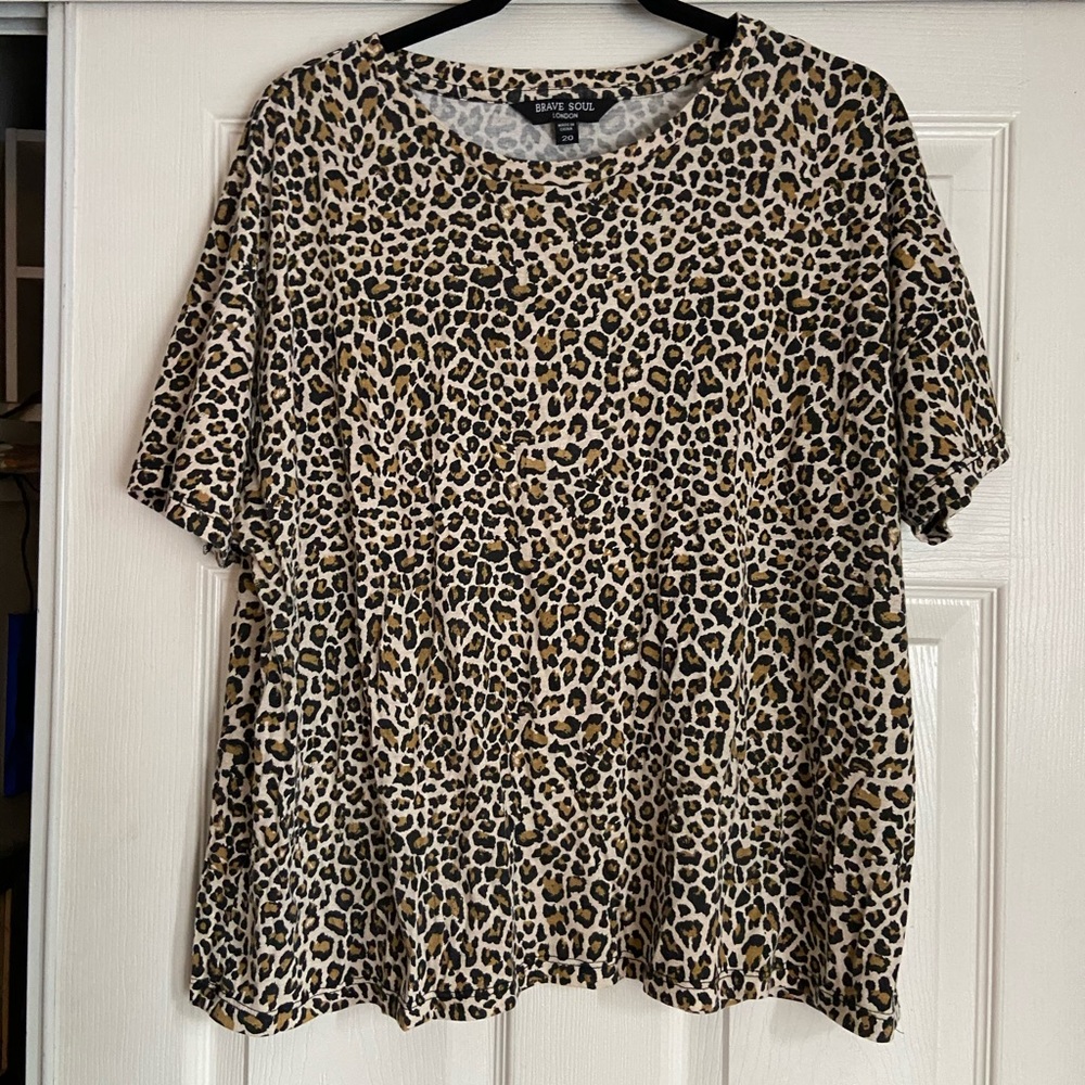Brave Soul Plus oversized leopard print t-shirt